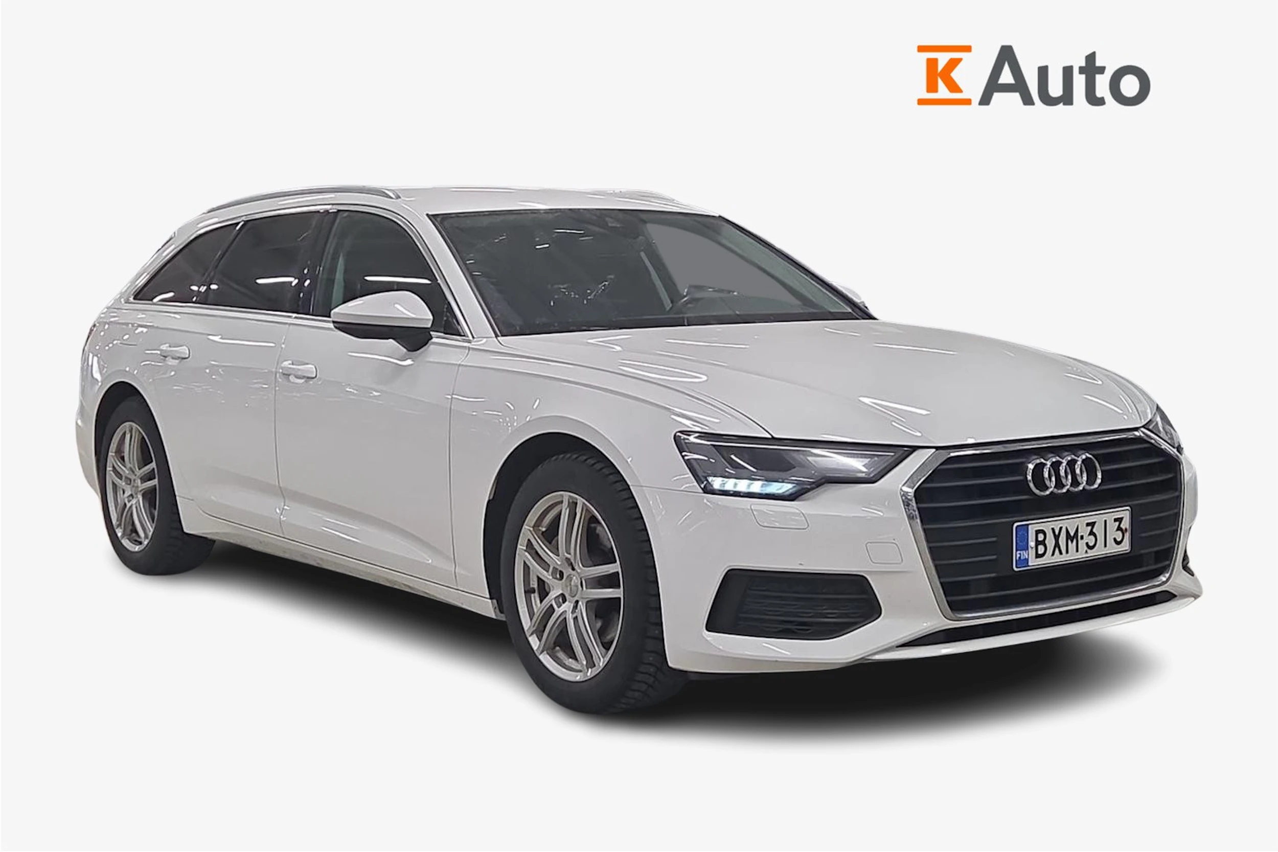 valkoinen Audi A6 2019 kuva 1.