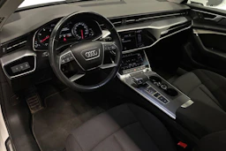valkoinen Audi A6 2019 kuva 8.
