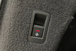 valkoinen Audi A6 2019 kuva 17.