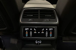 valkoinen Audi A6 2019 kuva 18.