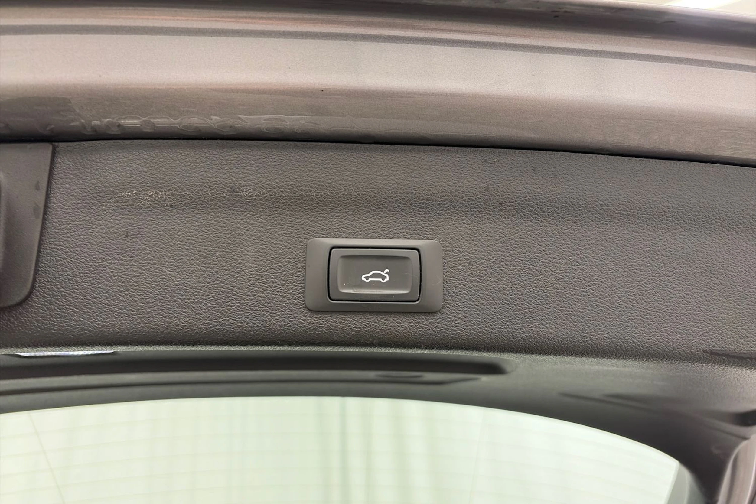 Harmaa Audi A6 2019 kuva 13.