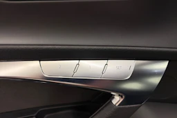 Harmaa Audi A6 2019 kuva 16.