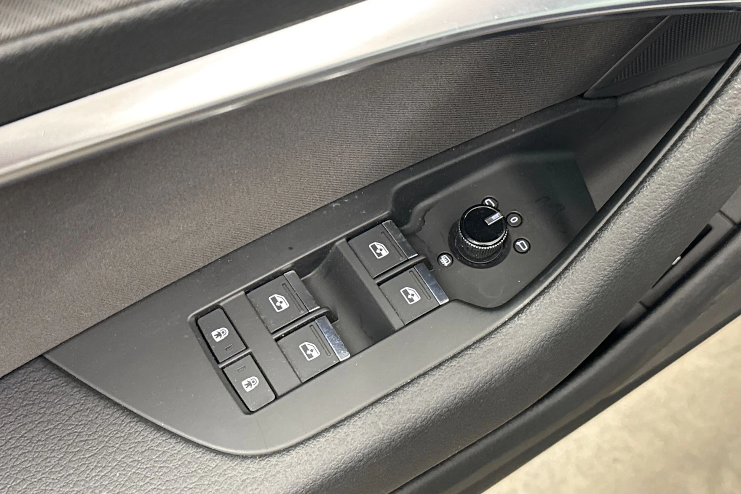 met. sininen Audi A6 2019 kuva 13.