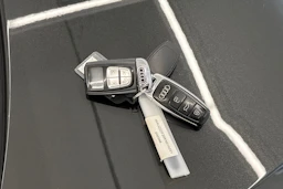 met. sininen Audi A6 2019 kuva 22.