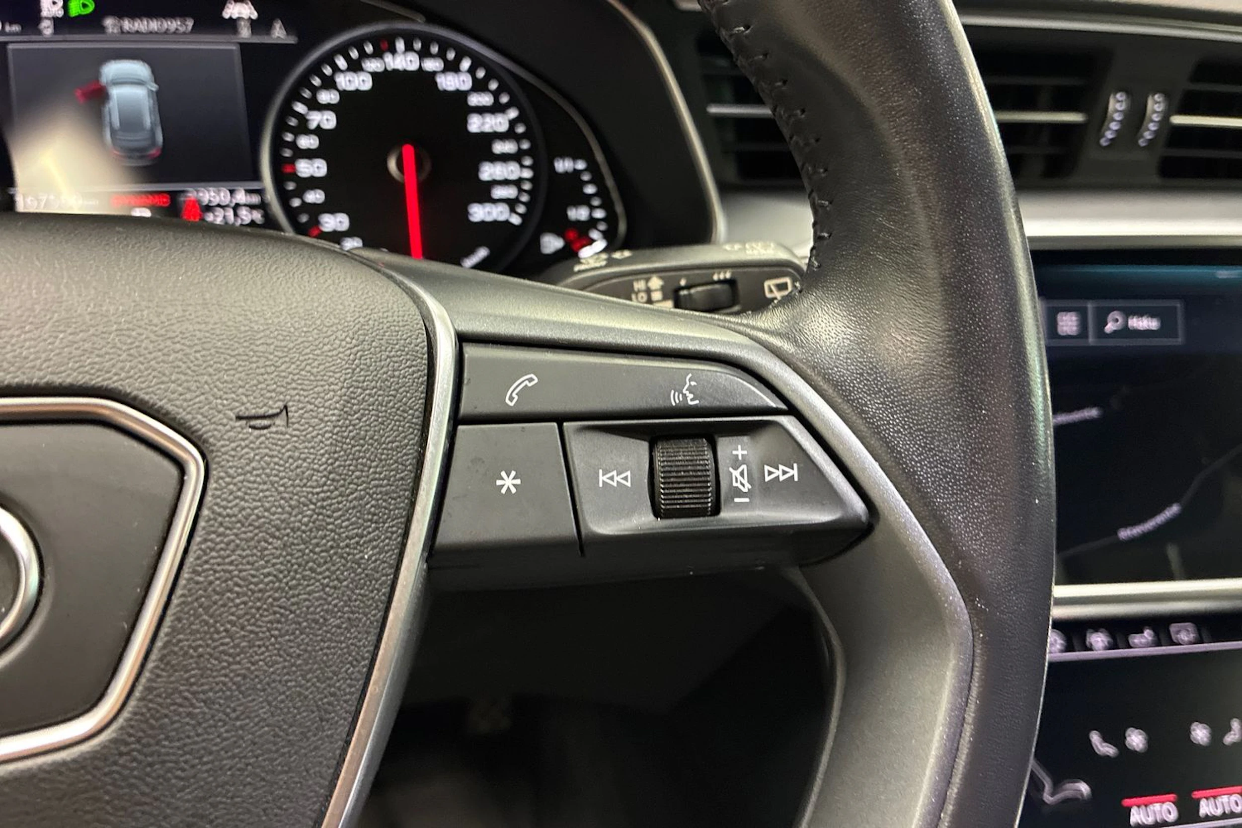 met. sininen Audi A6 2019 kuva 14.