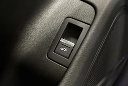 met. sininen Audi A6 2019 kuva 21.