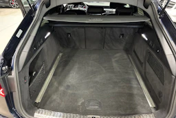 met. sininen Audi A6 2019 kuva 26.