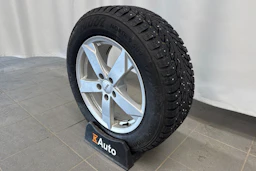 valkoinen Audi A6 2019 kuva 17.