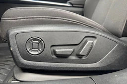 valkoinen Audi A6 2019 kuva 19.