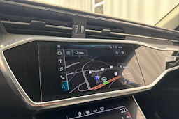 valkoinen Audi A6 2019 kuva 25.