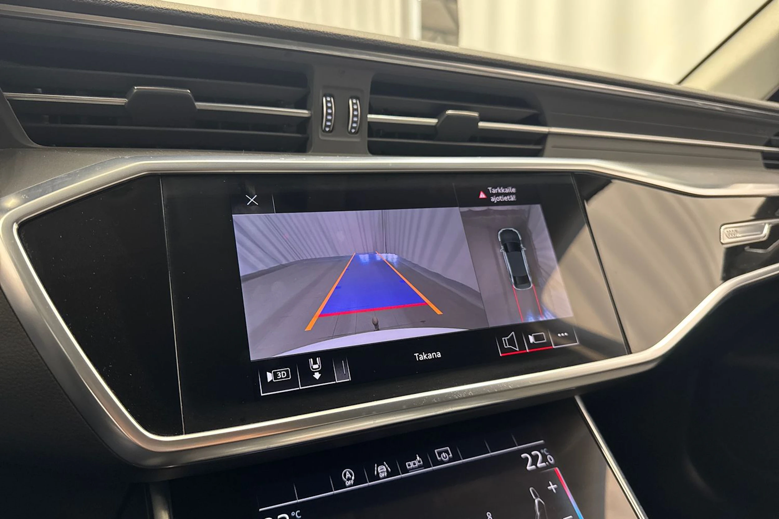 valkoinen Audi A6 2019 kuva 27.