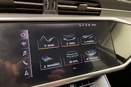 Musta Audi A6 2019 kuva 16.