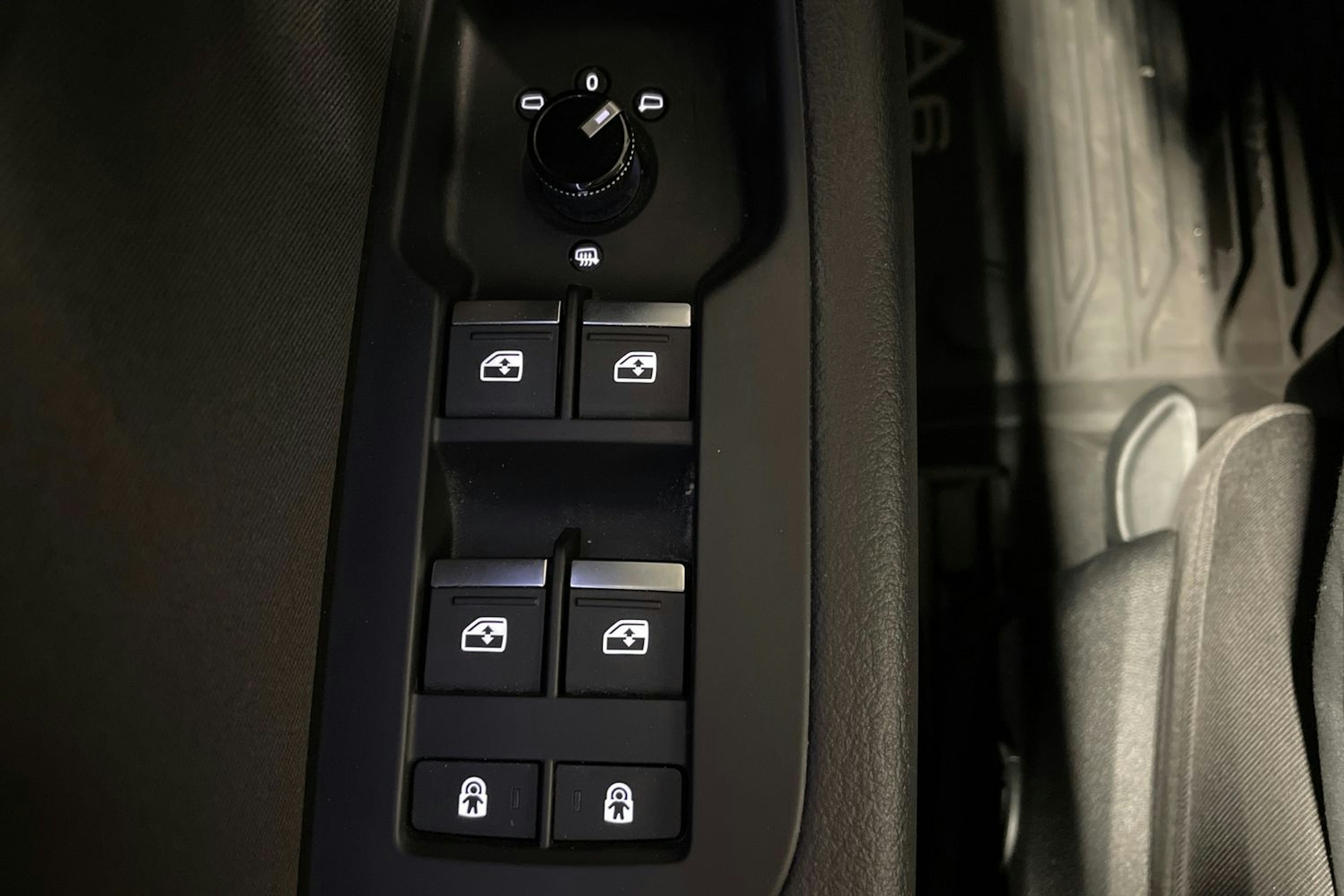 Musta Audi A6 2019 kuva 24.