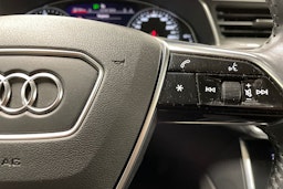 Musta Audi A6 2019 kuva 26.