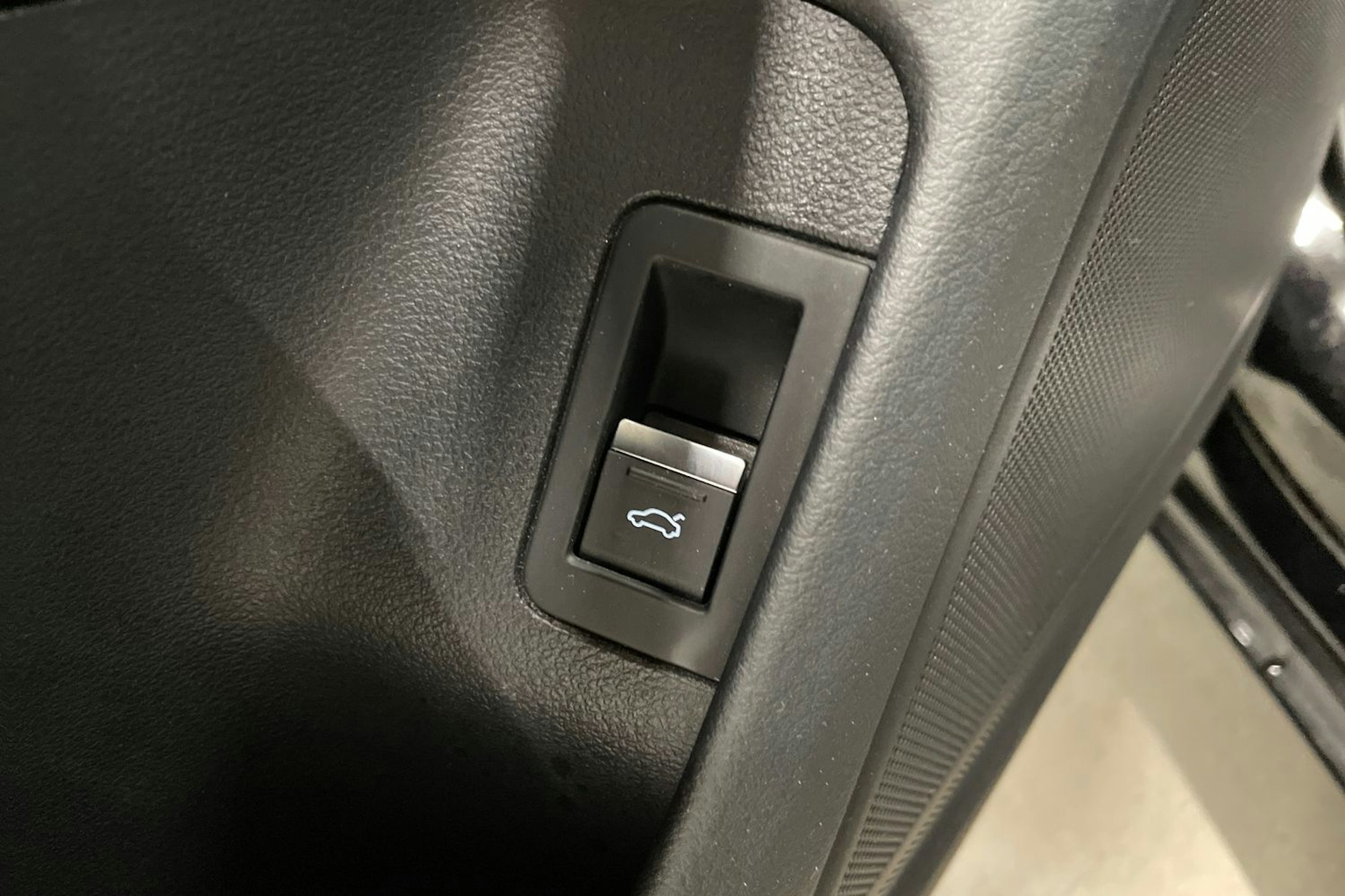 Musta Audi A6 2019 kuva 28.
