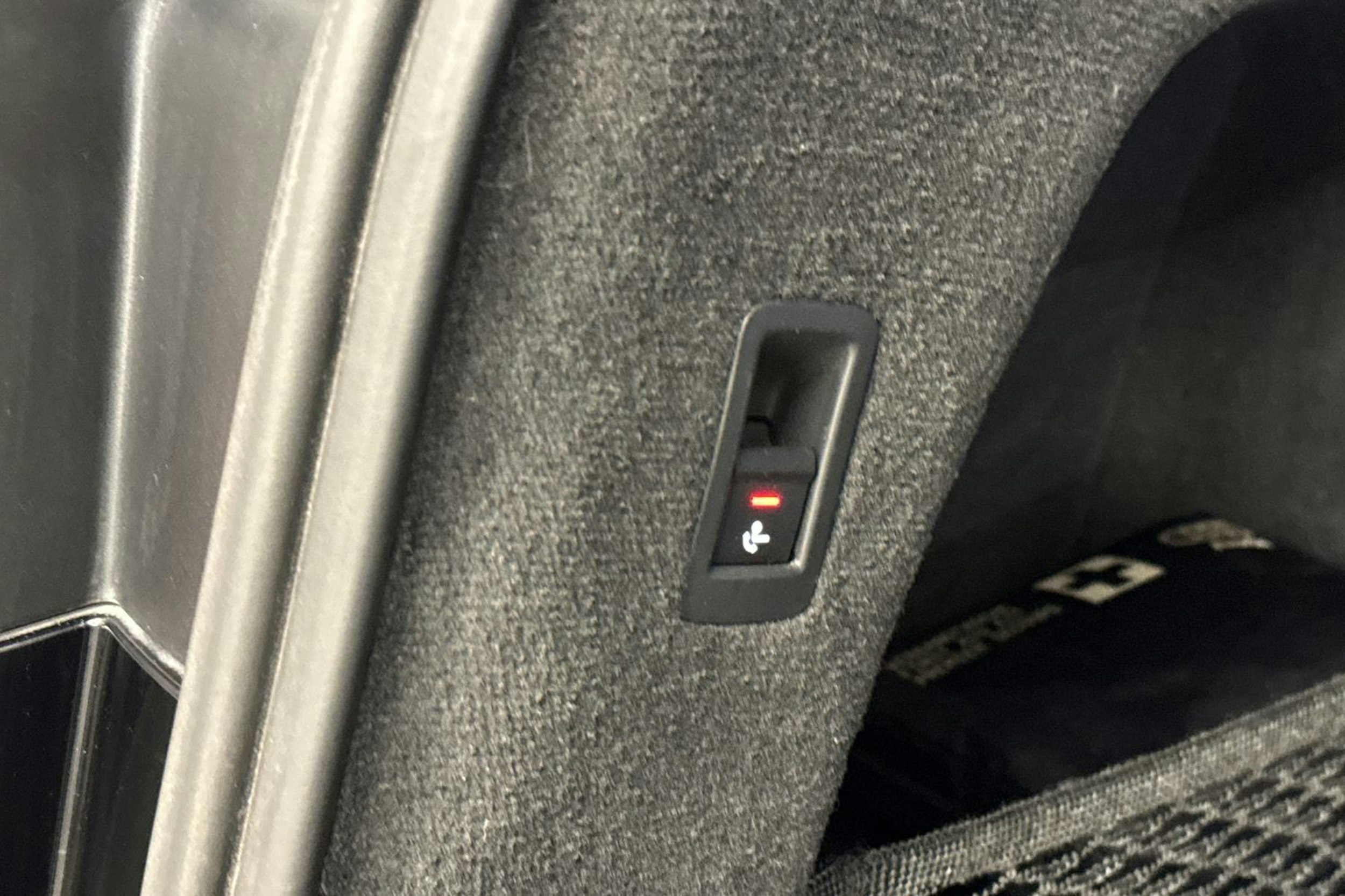 musta Audi A6 2019 kuva 17.