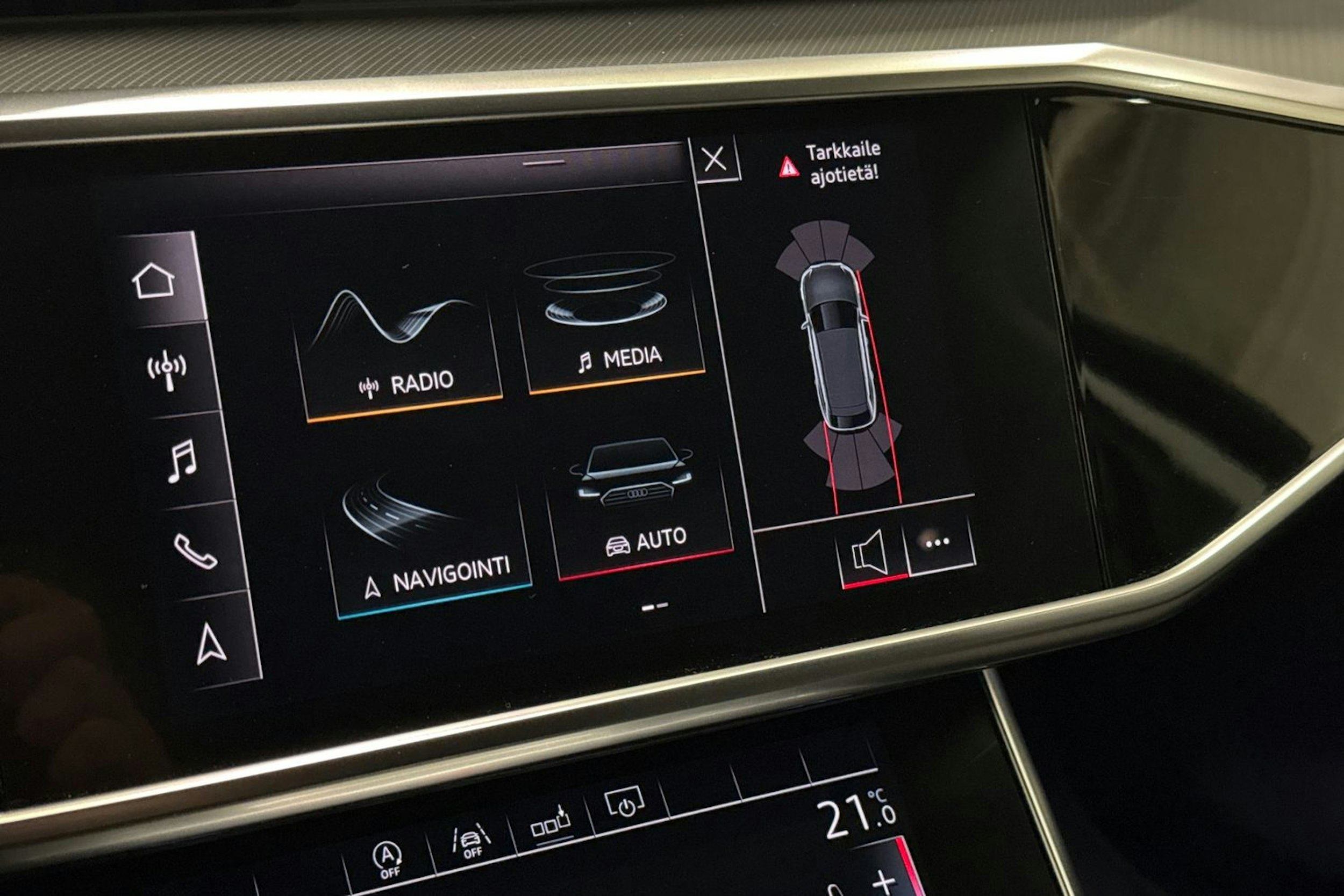 musta Audi A6 2019 kuva 23.