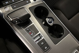 musta Audi A6 2019 kuva 28.