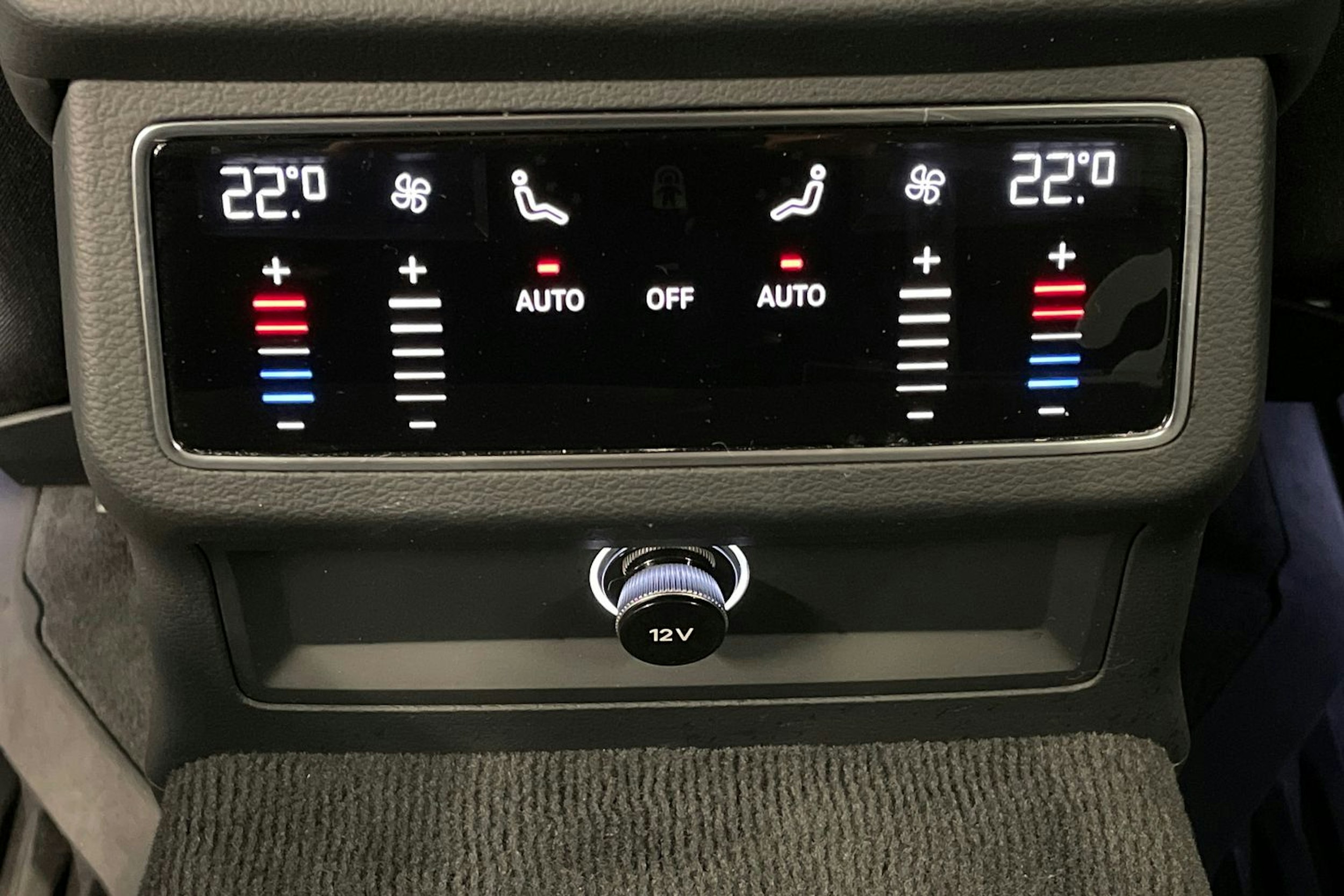 Musta Audi A6 2019 kuva 14.