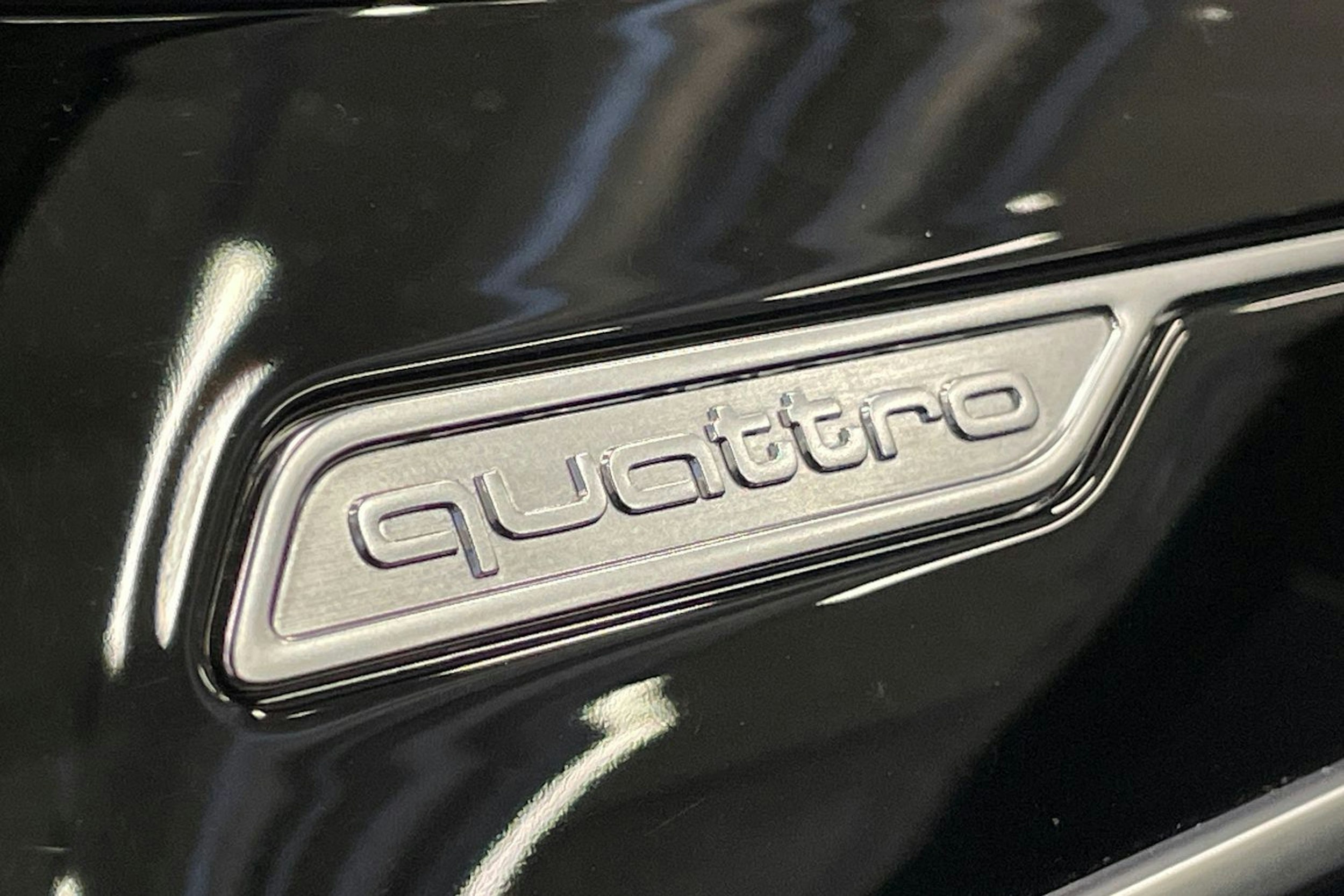 Musta Audi A6 2019 kuva 20.