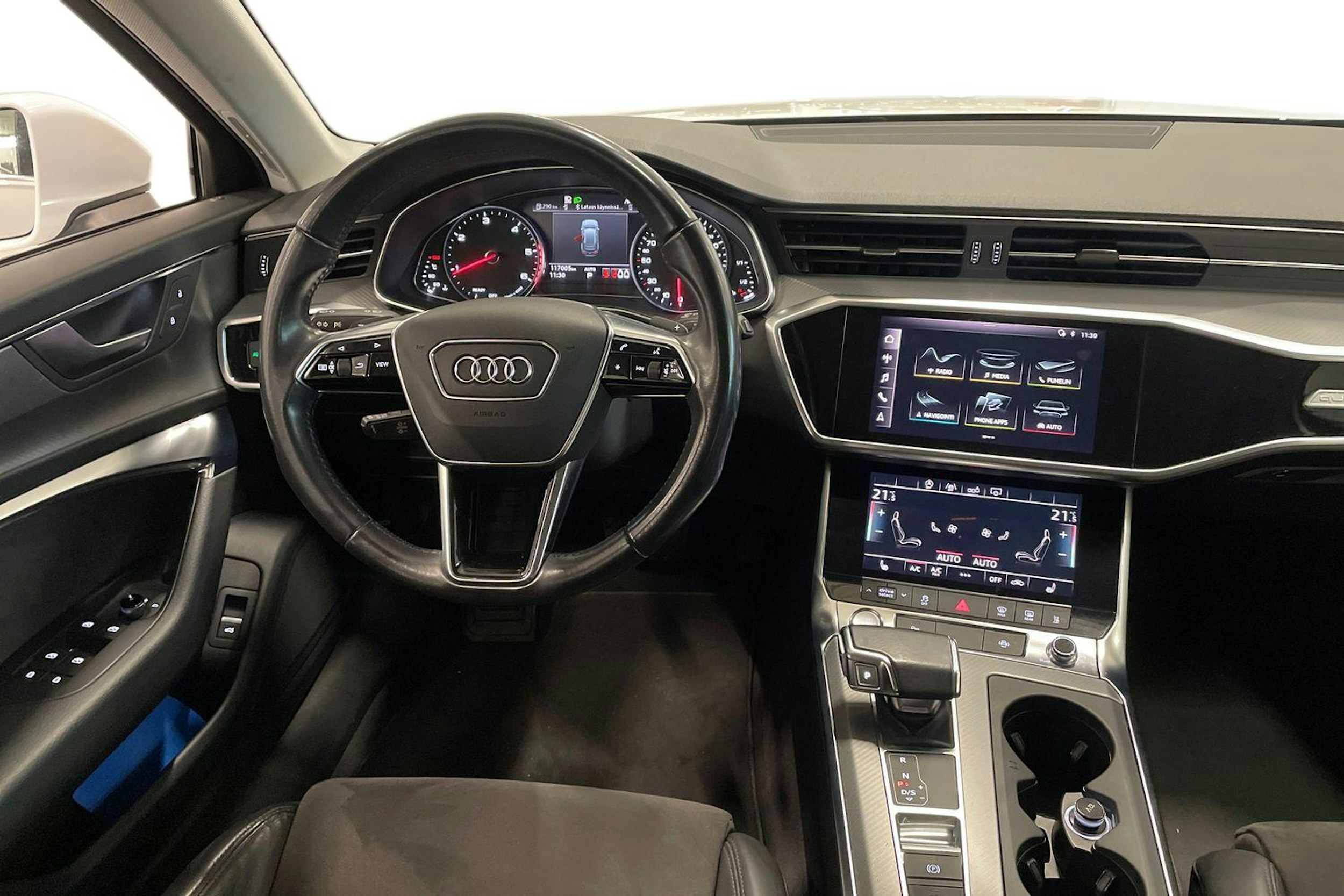valkoinen Audi A6 2019 kuva 9.