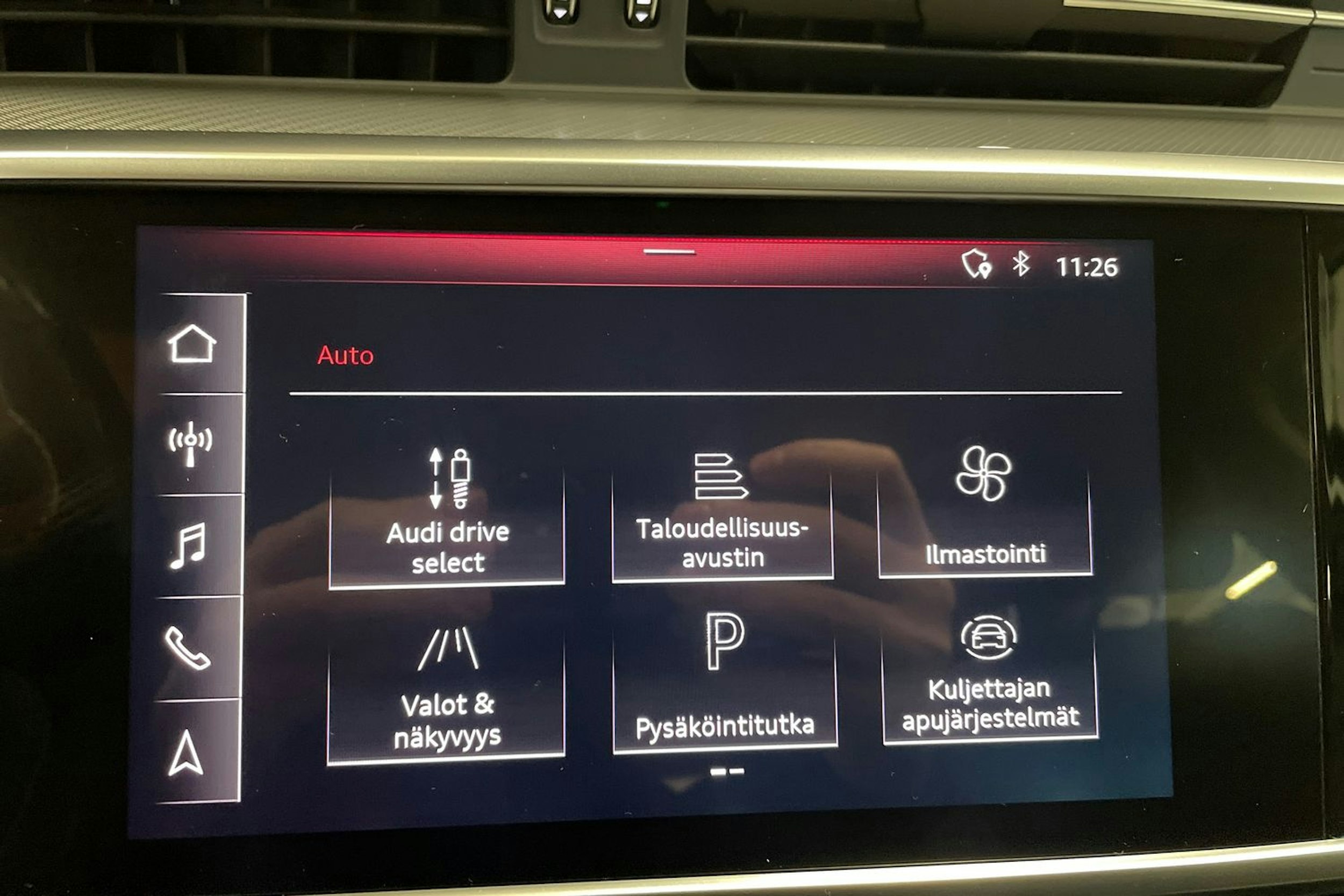 valkoinen Audi A6 2019 kuva 28.