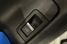 valkoinen Audi A6 2019 kuva 37.