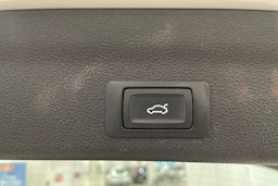 valkoinen Audi A6 2019 kuva 41.