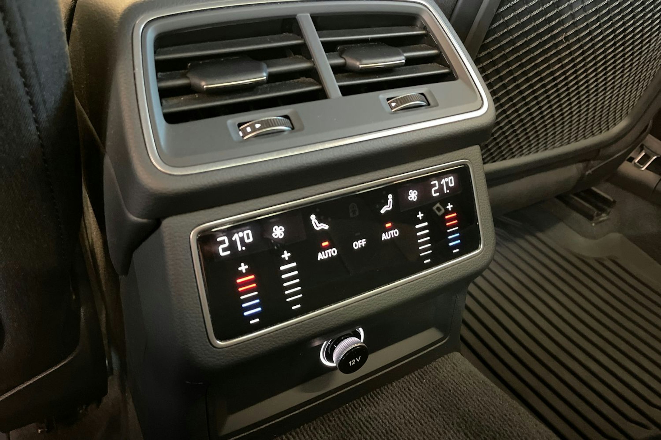 harmaa Audi A6 2019 kuva 22.