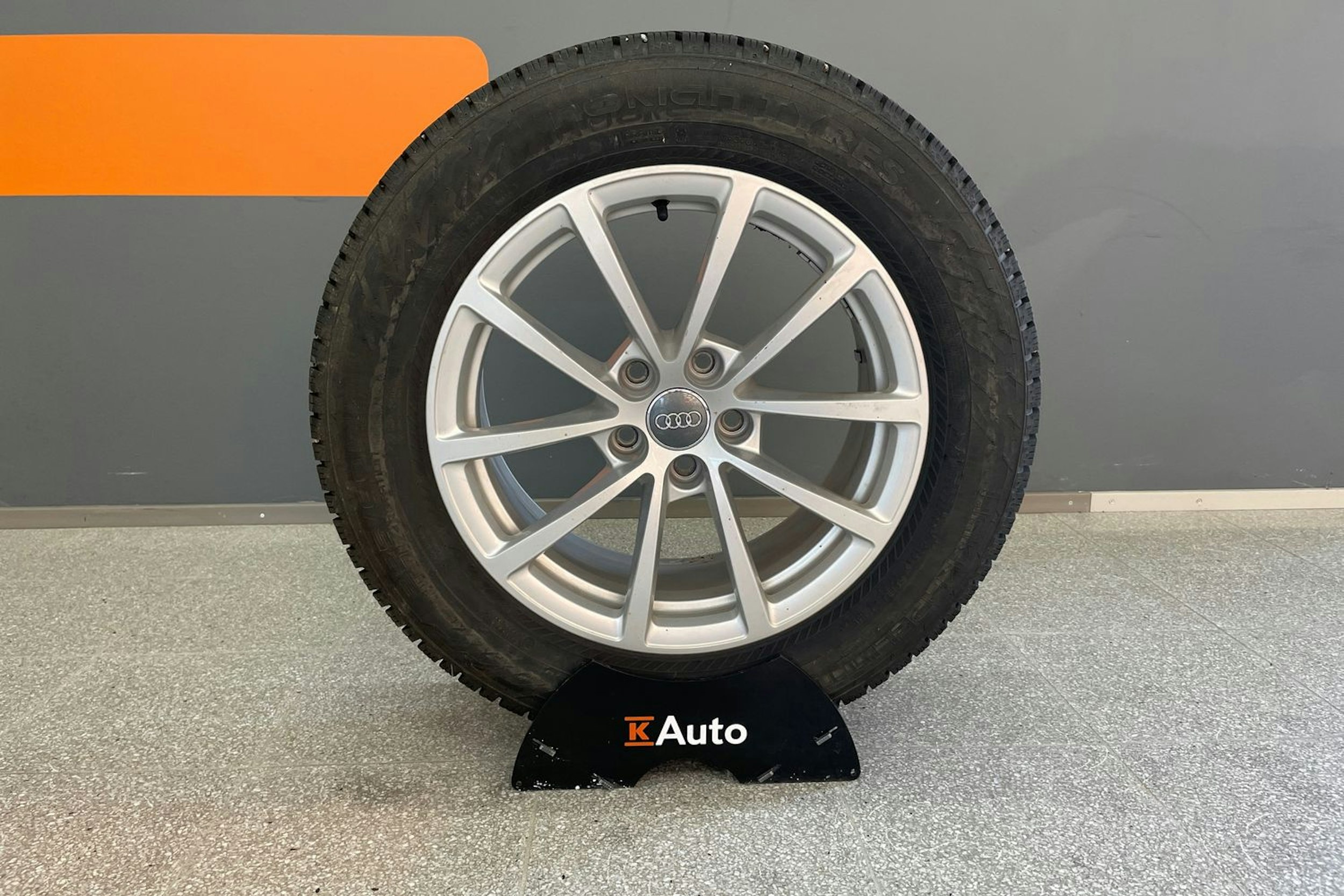 harmaa Audi A6 2019 kuva 24.