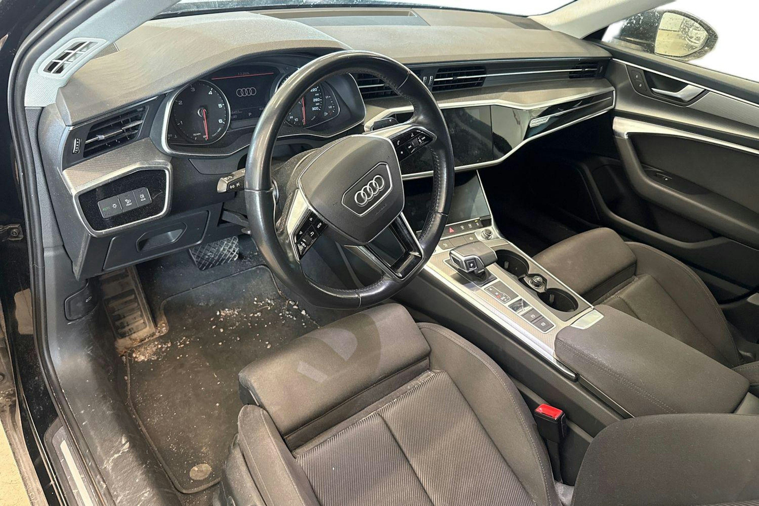 musta Audi A6 2019 kuva 3.