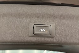 musta Audi A6 2019 kuva 15.