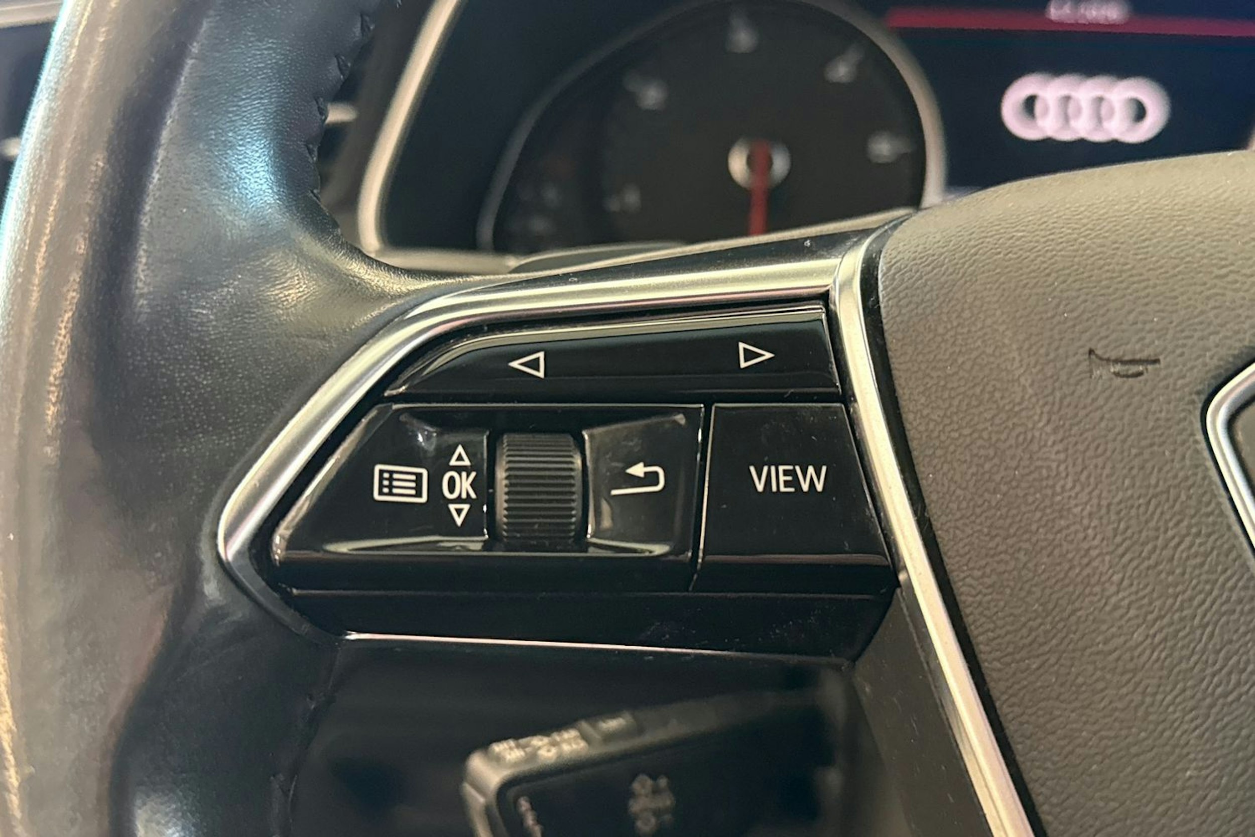 musta Audi A6 2019 kuva 20.