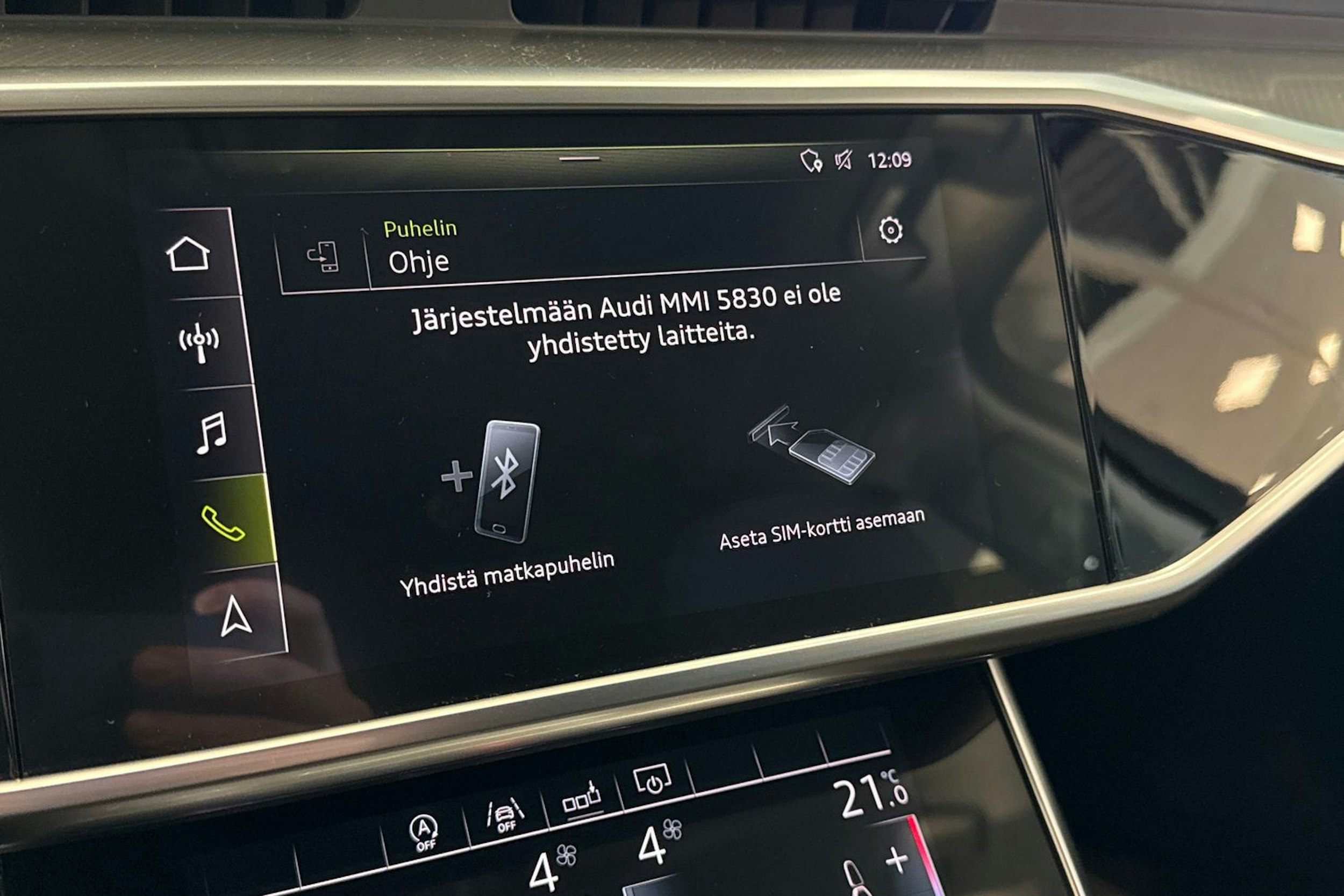 musta Audi A6 2019 kuva 26.
