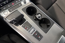 musta Audi A6 2019 kuva 29.