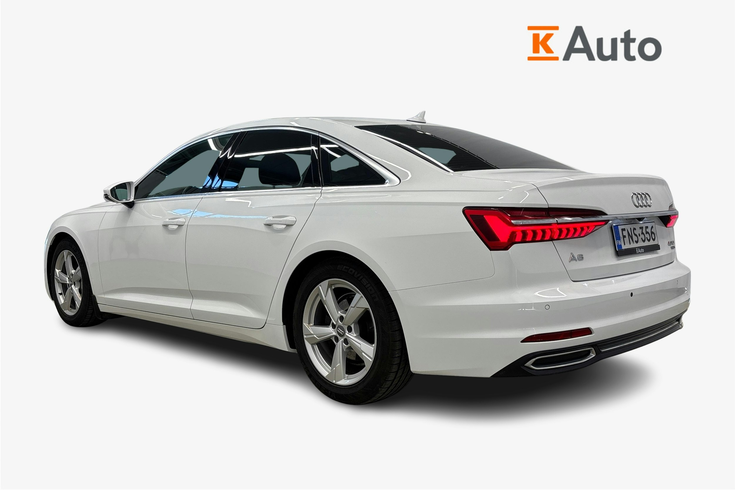 valkoinen Audi A6 2019 kuva 2.