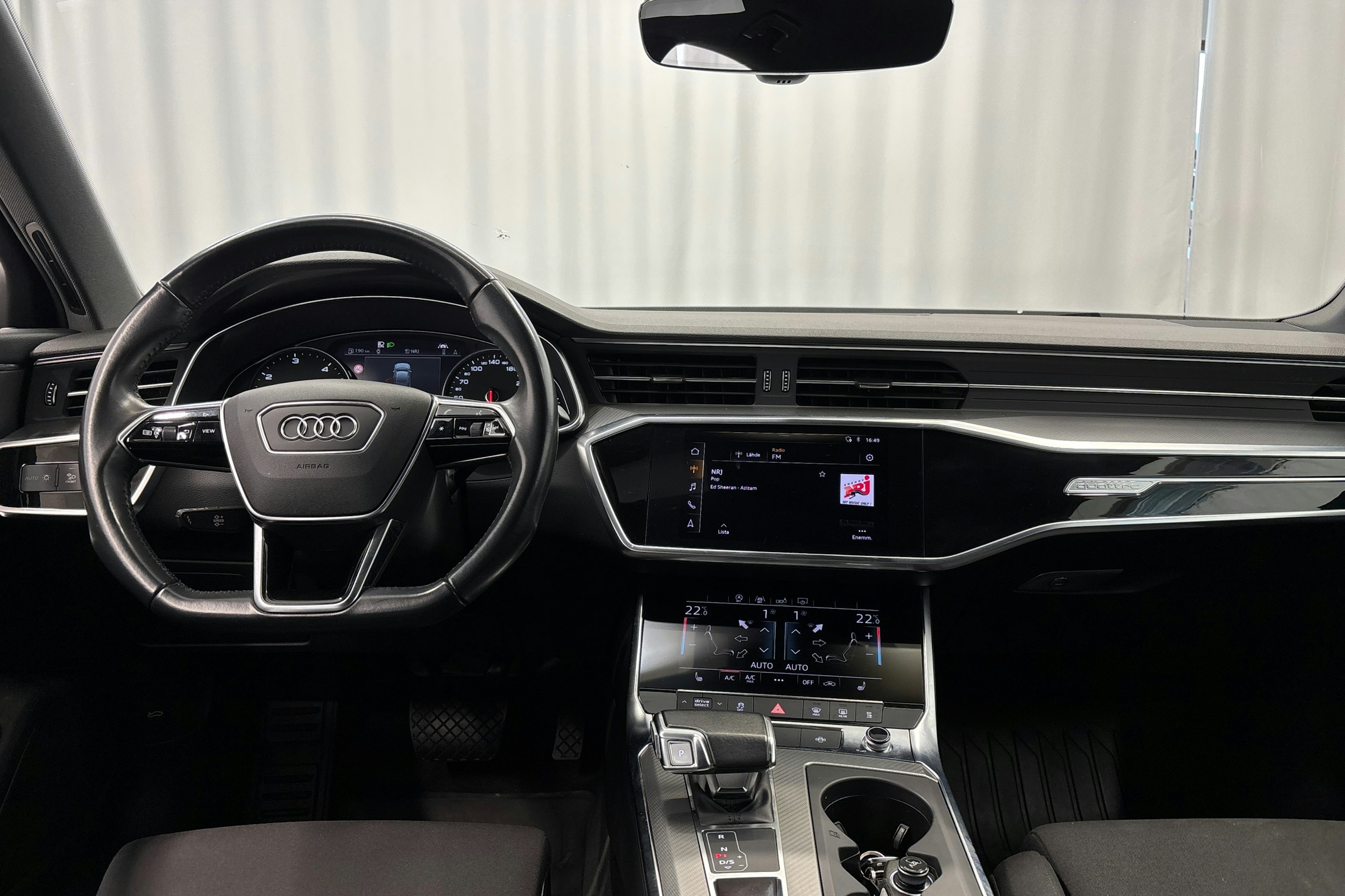valkoinen Audi A6 2019 kuva 12.