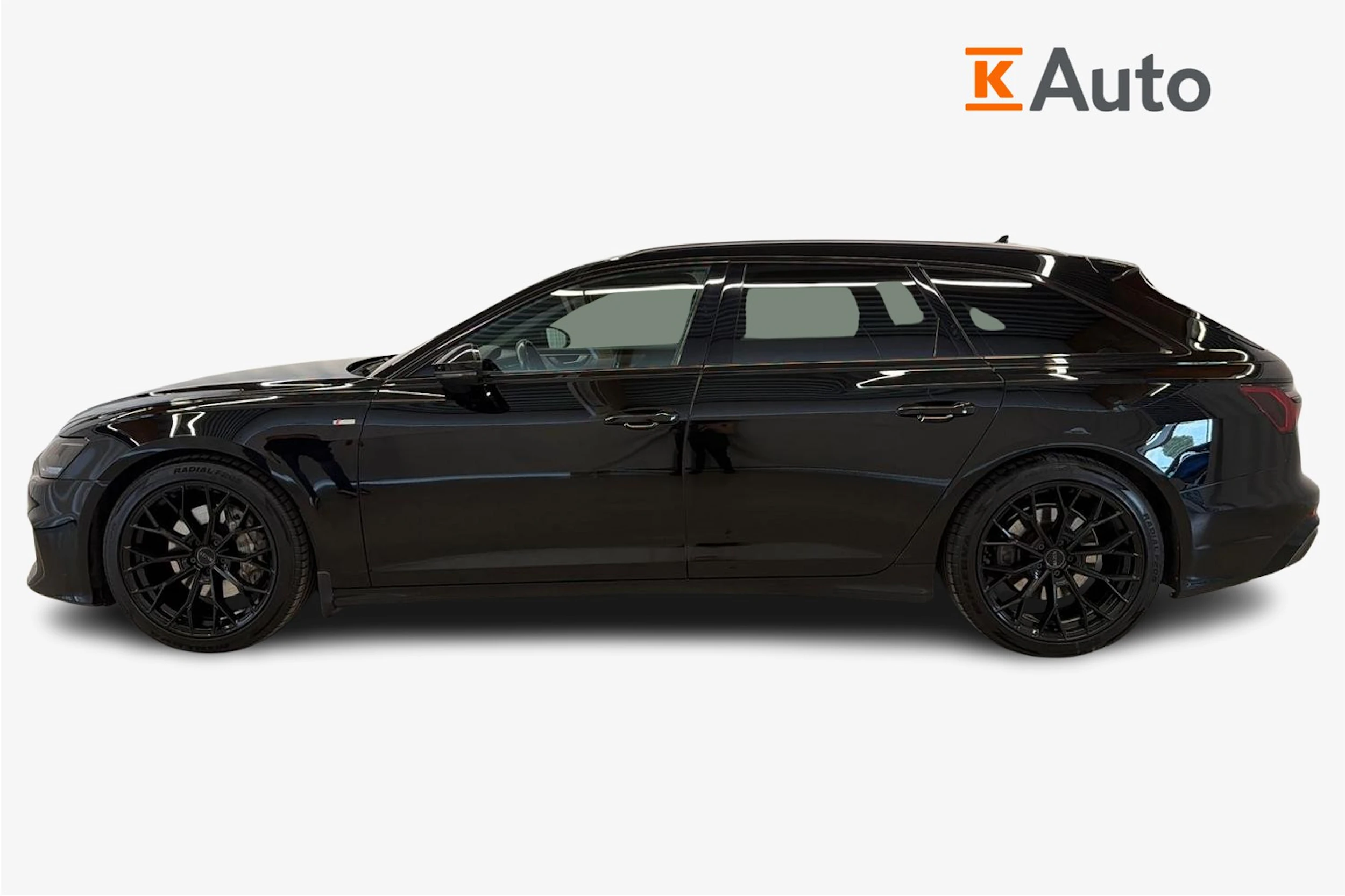 musta Audi A6 2019 kuva 7.