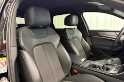 musta Audi A6 2019 kuva 15.
