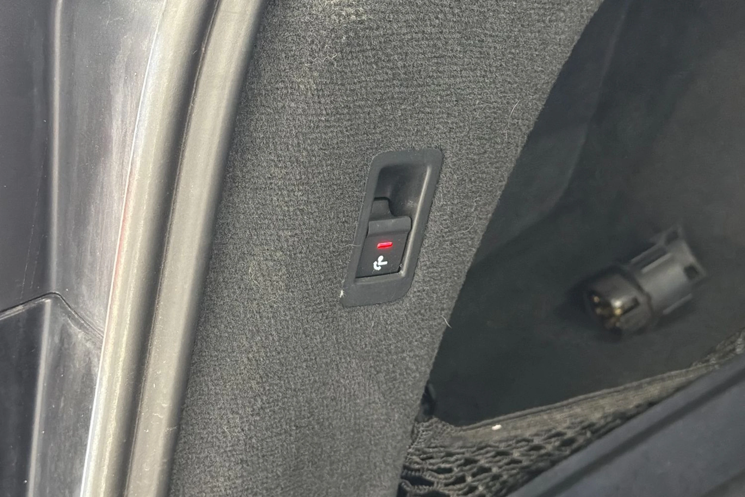 musta Audi A6 2019 kuva 19.