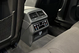 valkoinen Audi A6 2019 kuva 12.