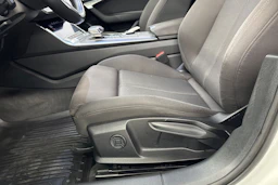 valkoinen Audi A6 2019 kuva 13.