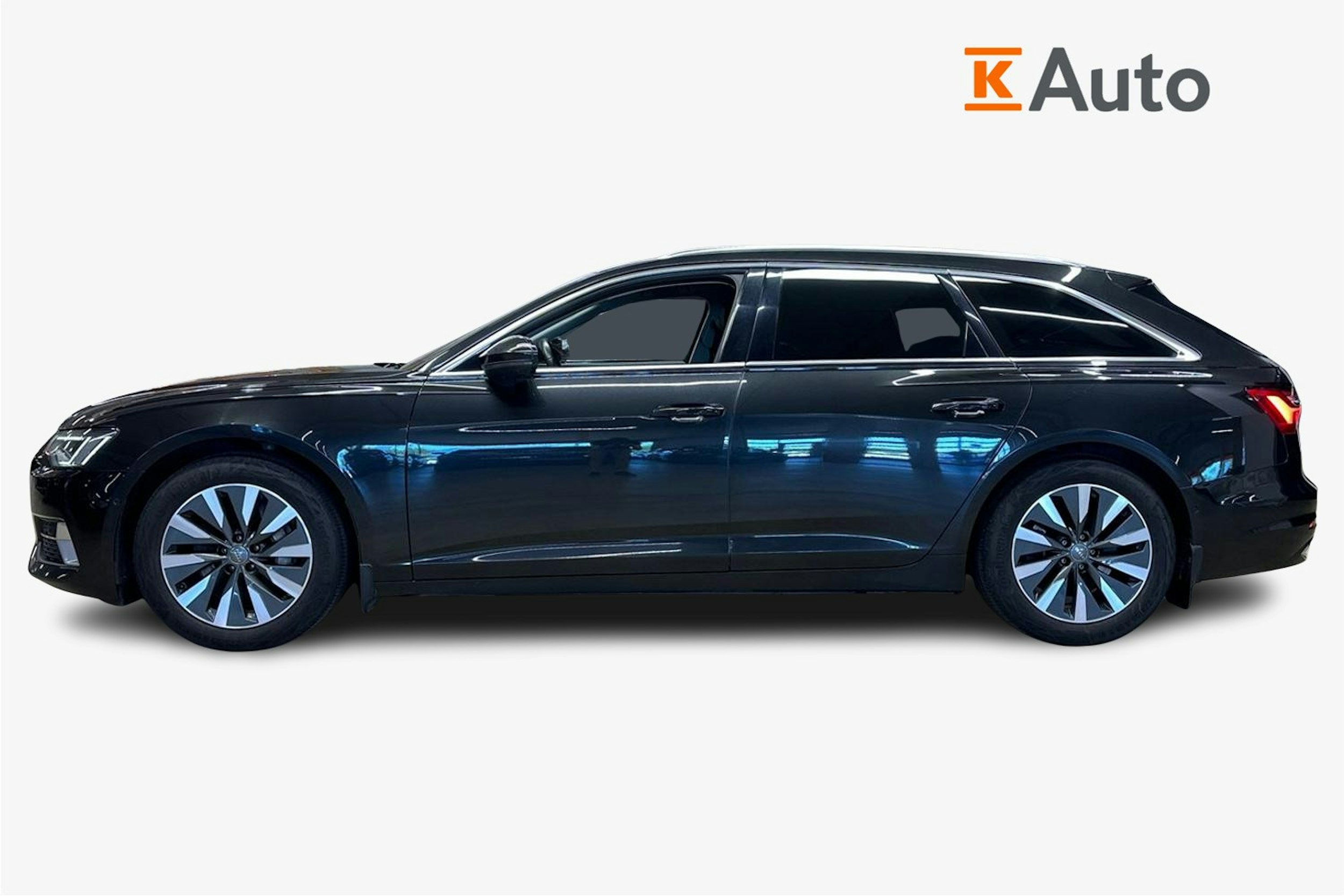 sininen Audi A6 2019 kuva 6.