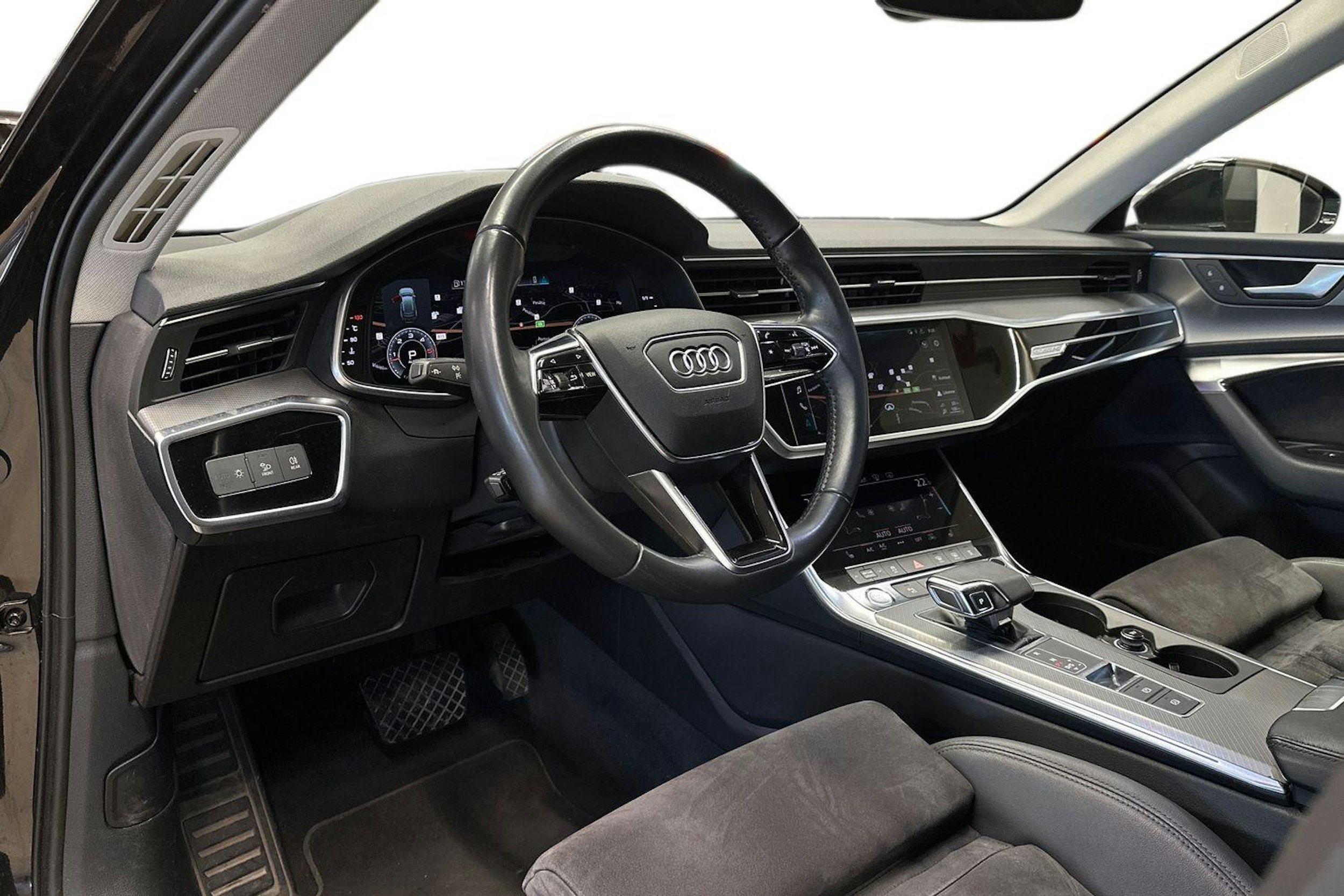sininen Audi A6 2019 kuva 10.