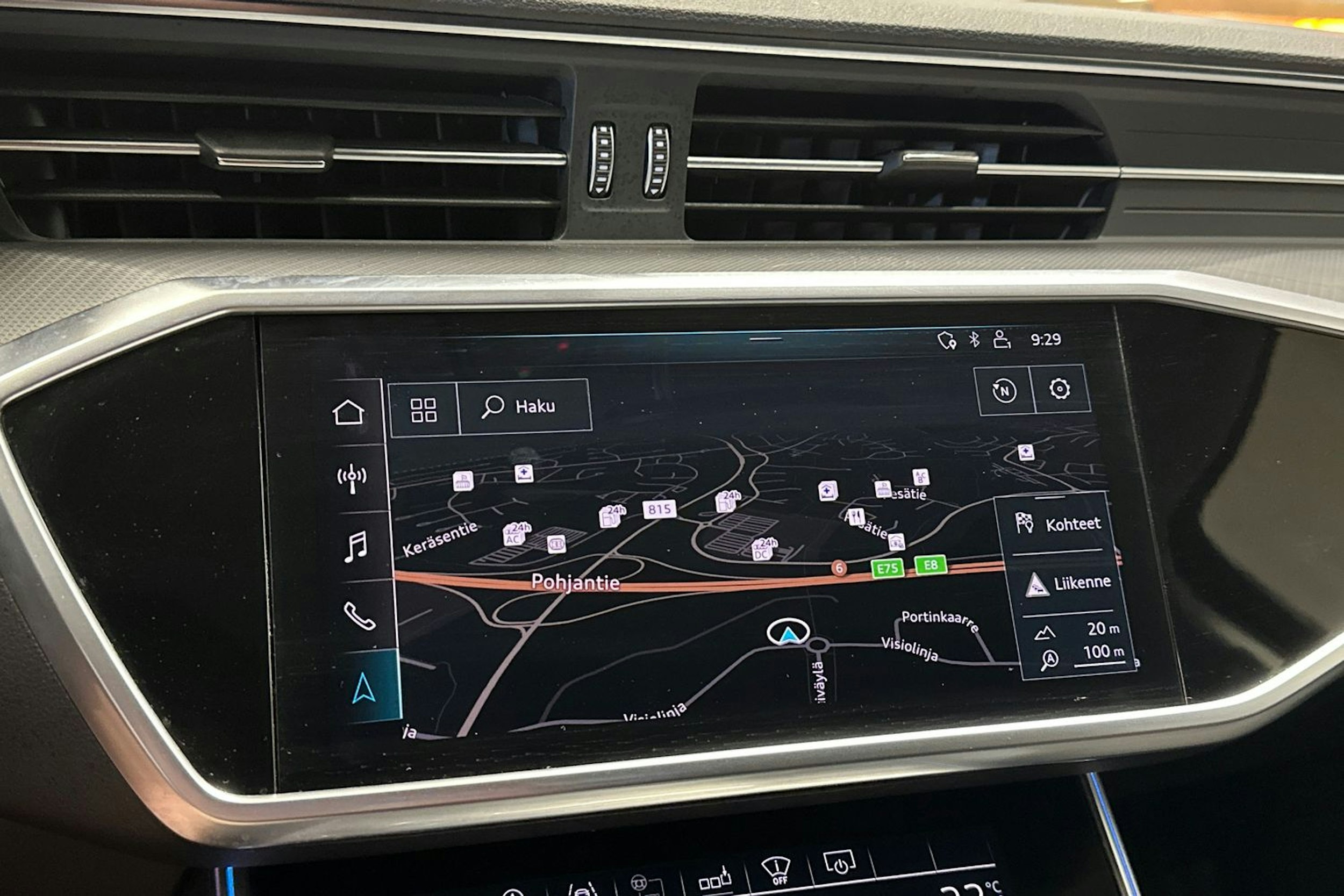 sininen Audi A6 2019 kuva 18.