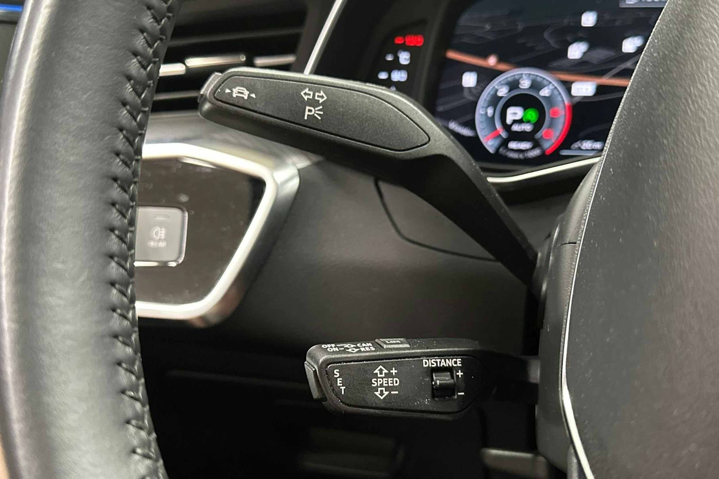 sininen Audi A6 2019 kuva 29.