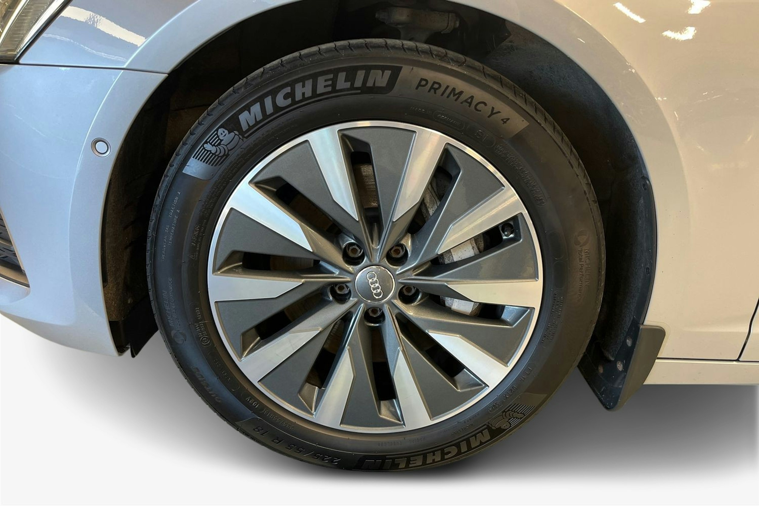 hopea Audi A6 2019 kuva 11.