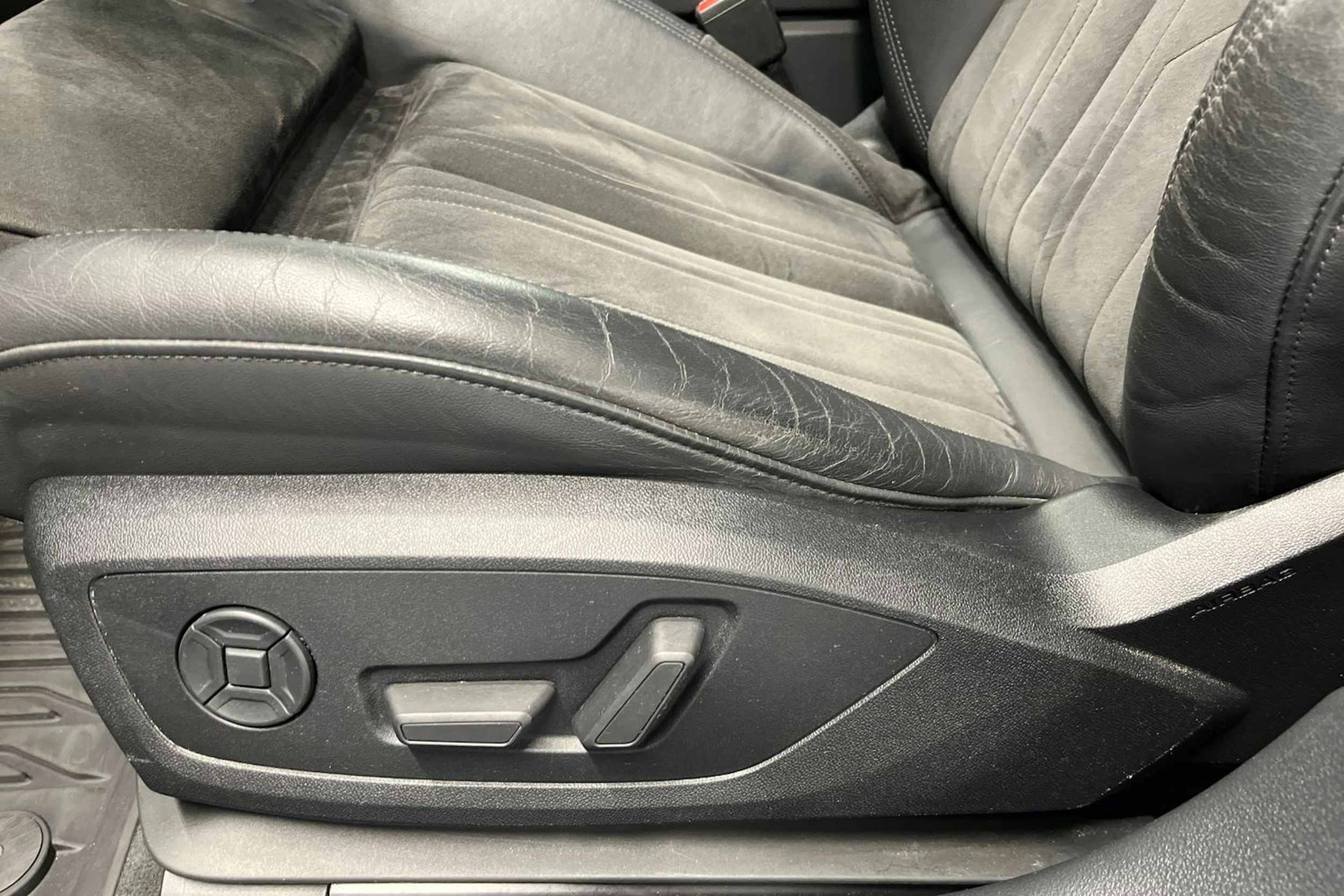 hopea Audi A6 2019 kuva 15.