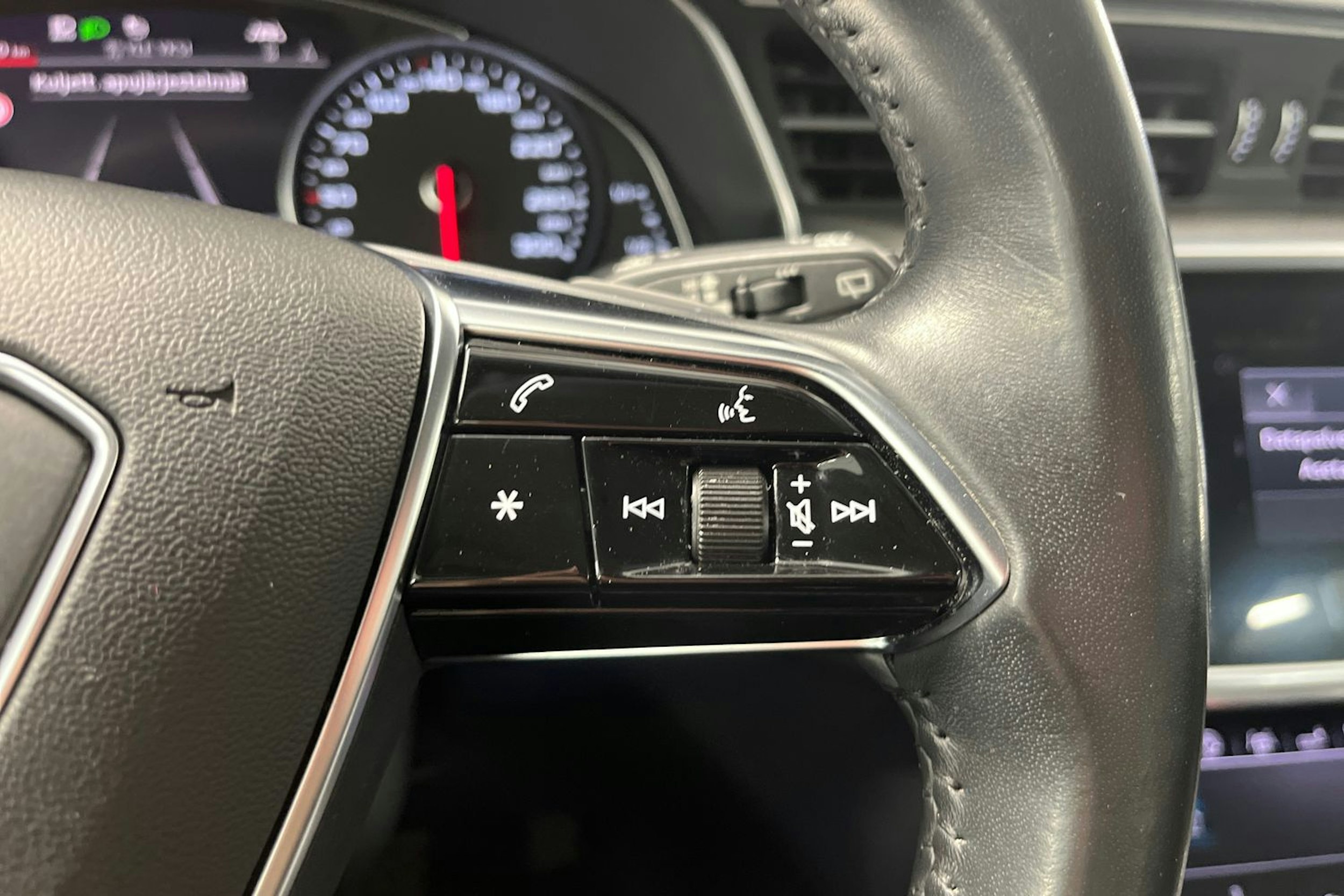 hopea Audi A6 2019 kuva 18.