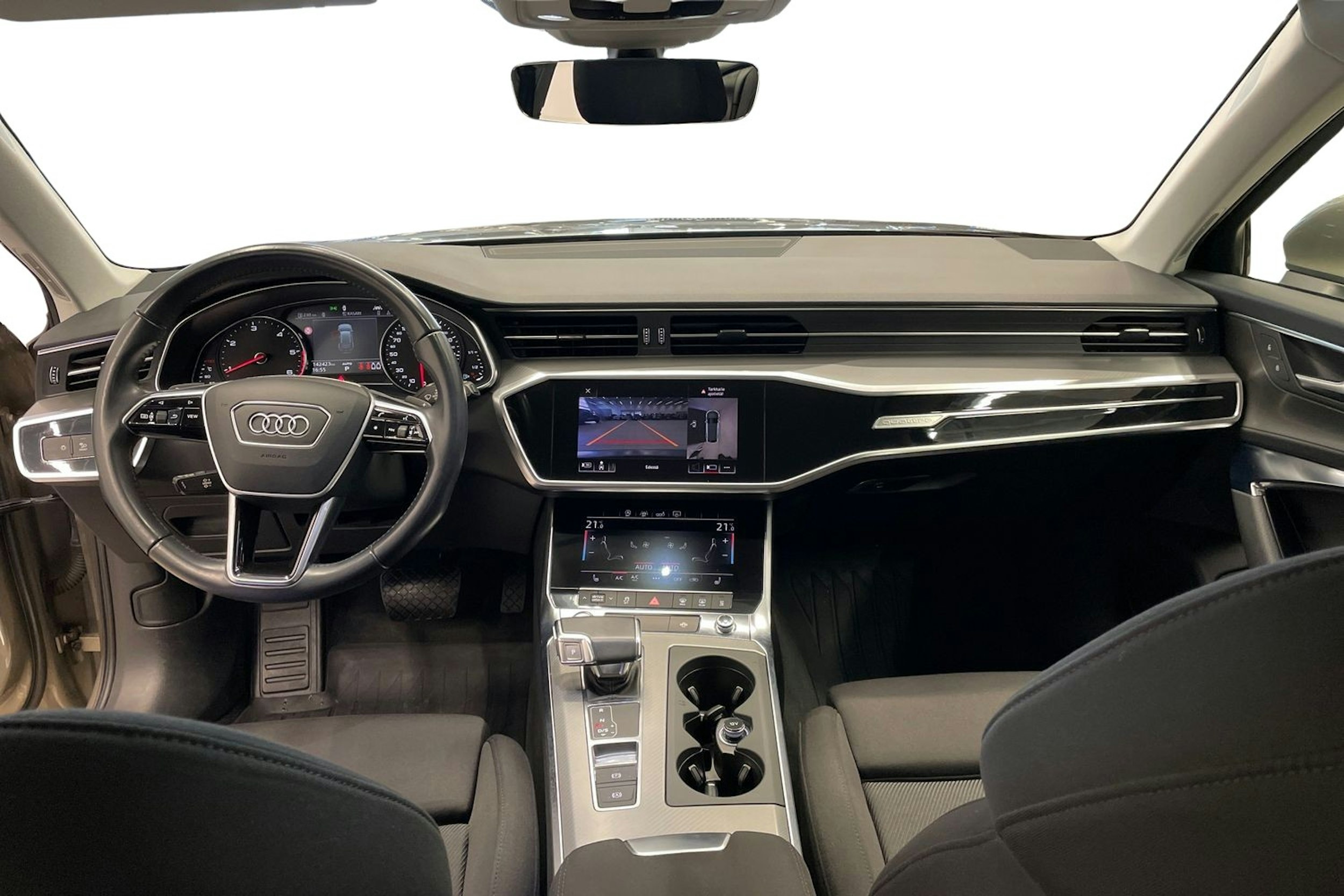 Ruskea (beige) Audi A6 2019 kuva 7.
